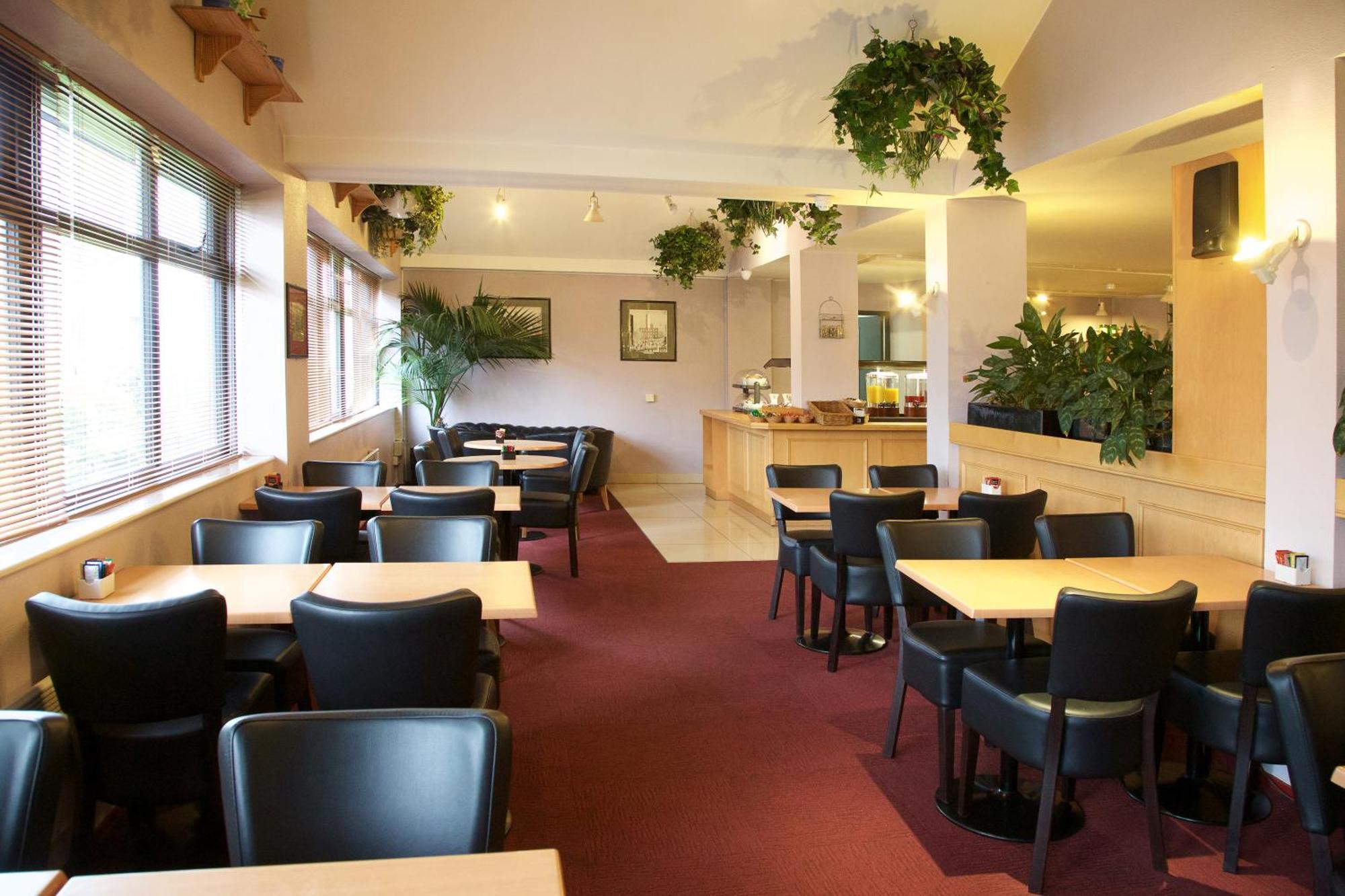 Stay Inn Manchester Salford  Bagian luar foto