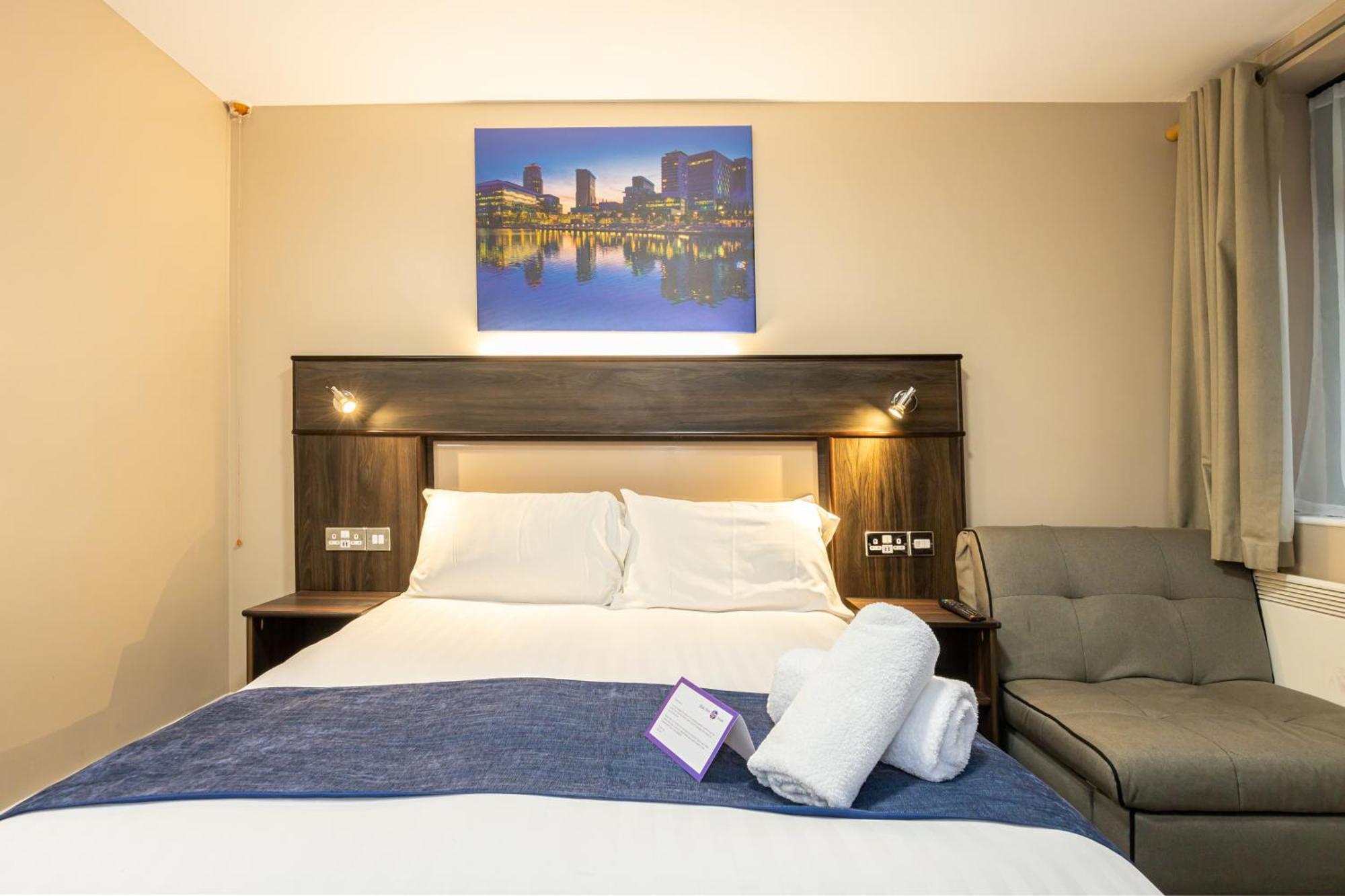 Stay Inn Manchester Salford  Bagian luar foto