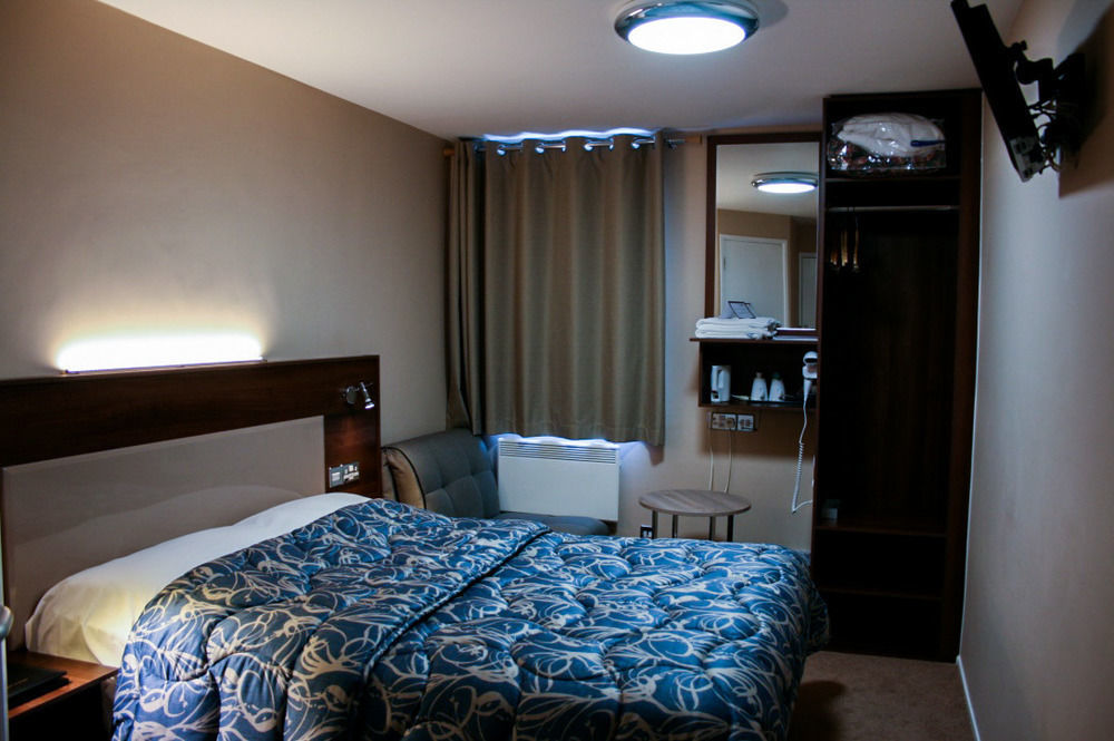Stay Inn Manchester Salford  Bagian luar foto