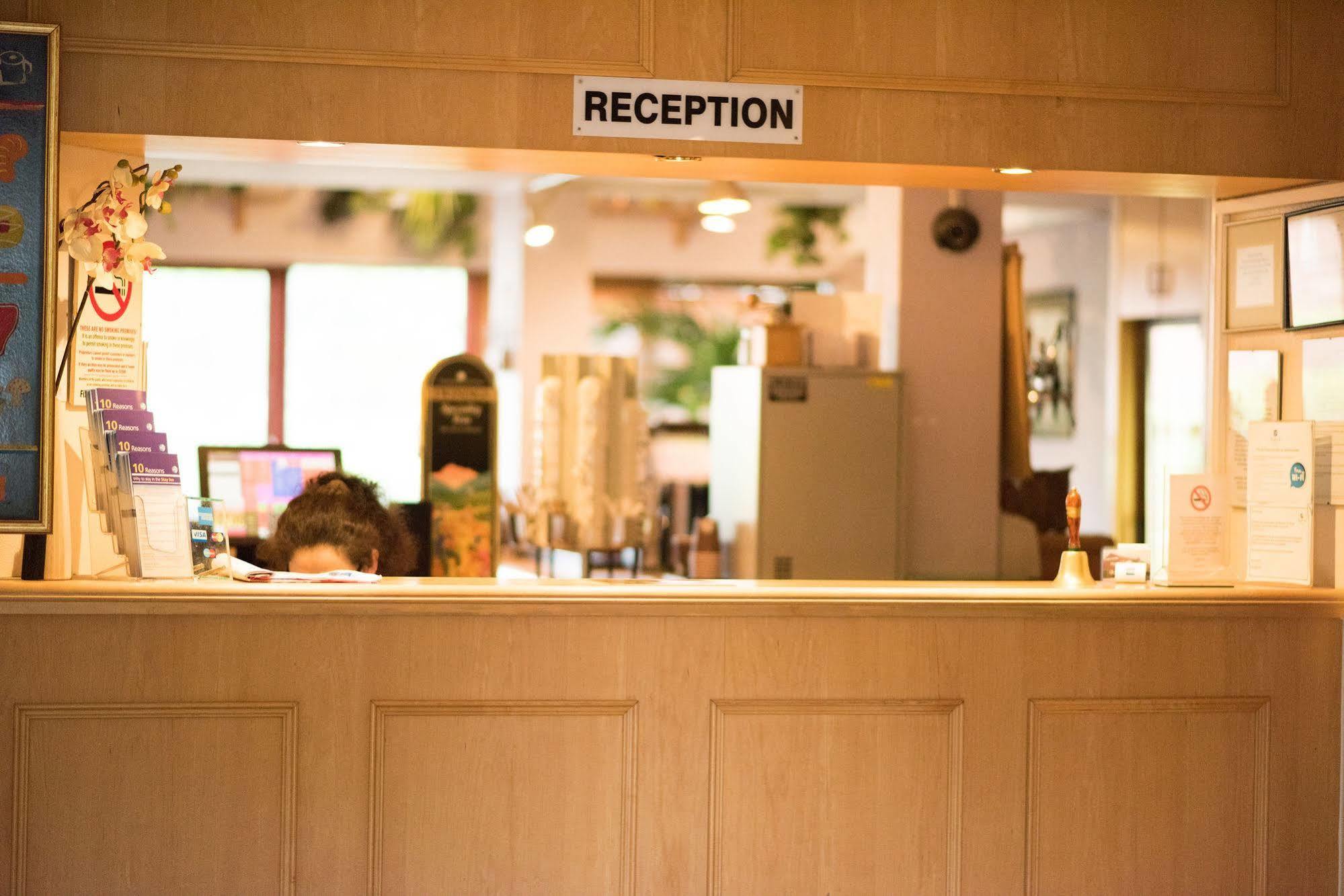 Stay Inn Manchester Salford  Bagian luar foto